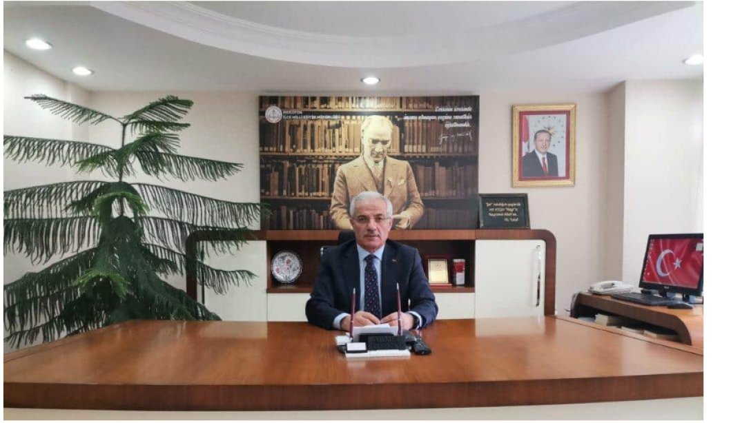 İlçe Milli Eğitim Müdürümüz Ahmet YOZGAT'TAN Ramazan Bayramı Tebriği 
